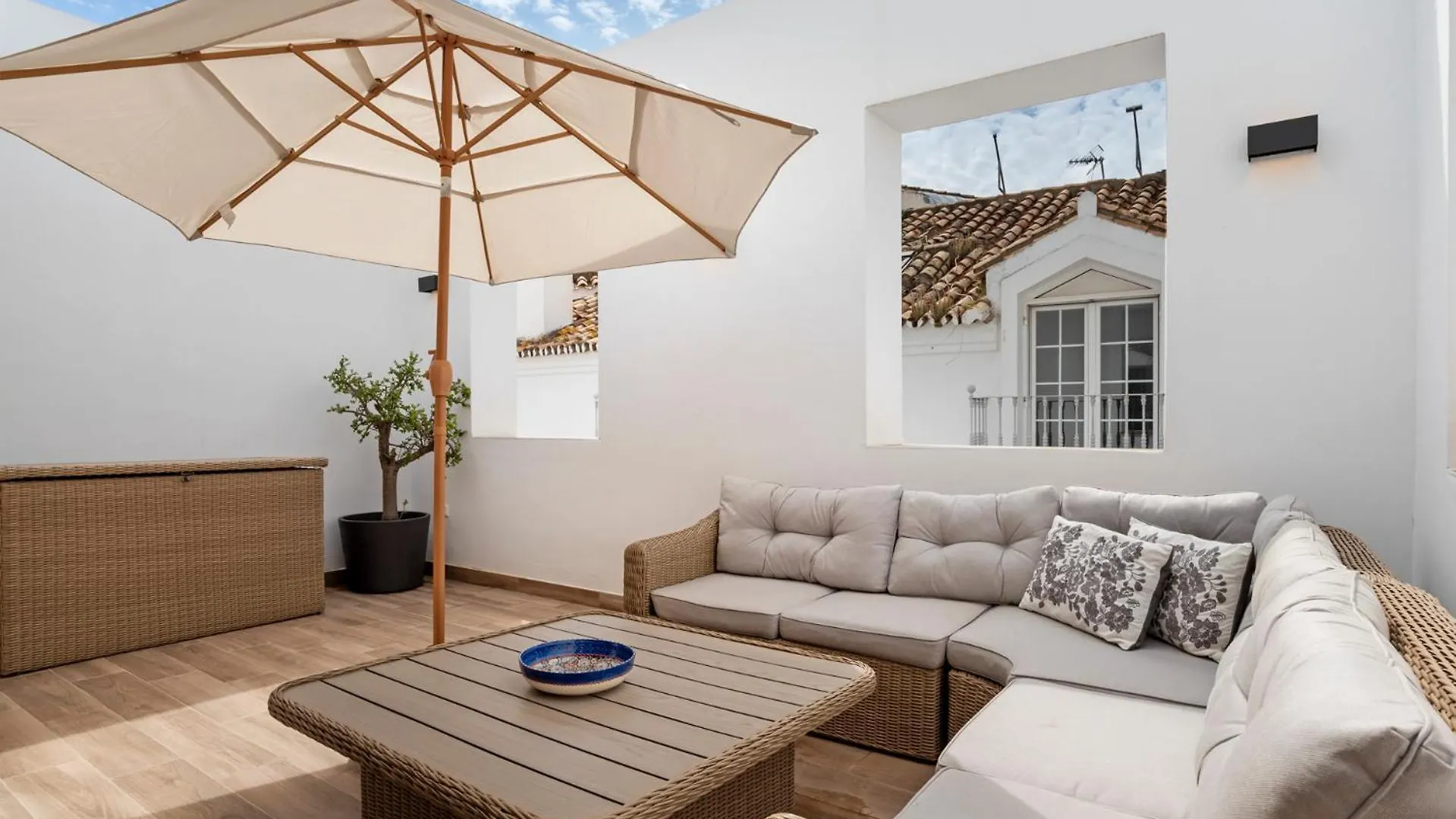 Apartment Atico En Centro De Estepona